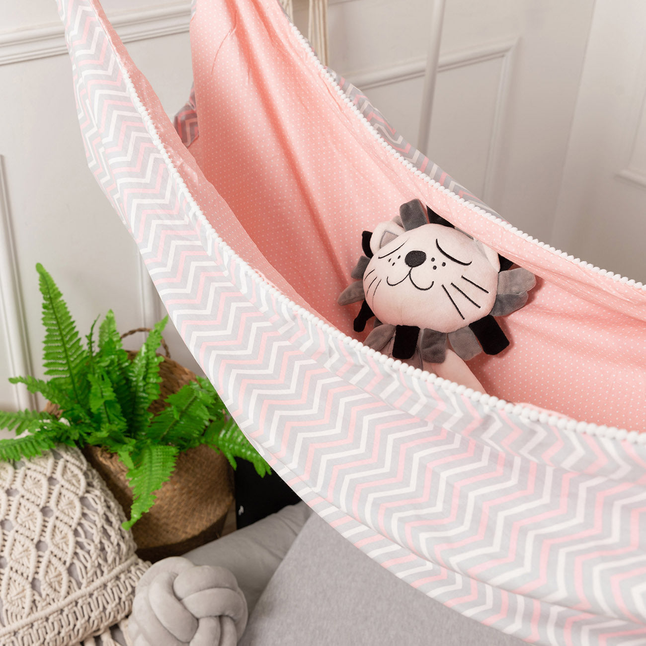 Home Swing hammock for babies and toddlers